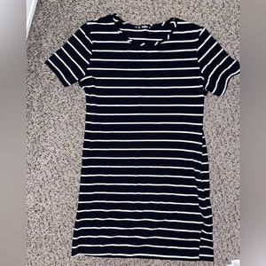 Shein tshirt dress (L)